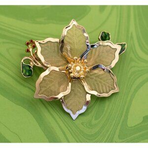 Vintage Art Nouveau Intricate Victorian Flower Brooch - W14
